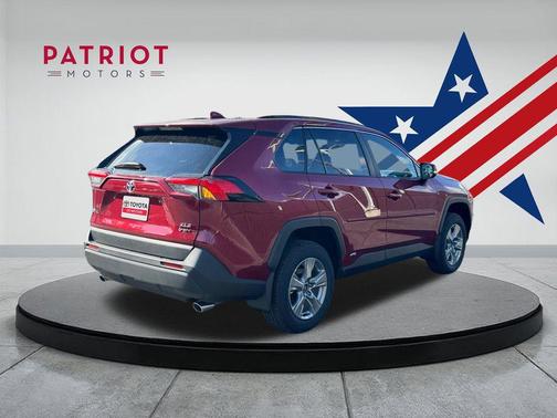 2025 Toyota RAV4 Hybrid XLE