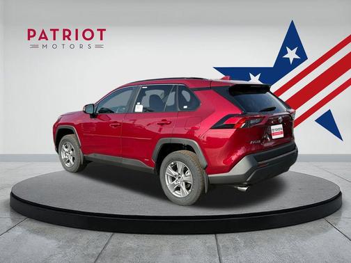 2025 Toyota RAV4 Hybrid XLE