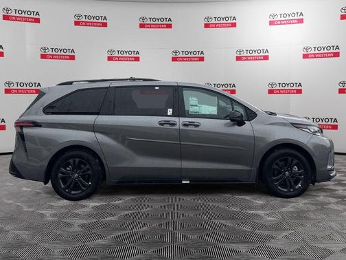 2026 Toyota Sienna XSE 7 Passenger