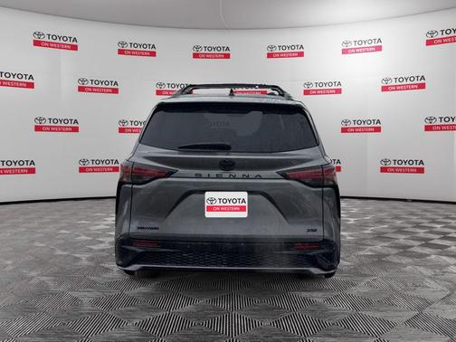 2026 Toyota Sienna XSE 7 Passenger