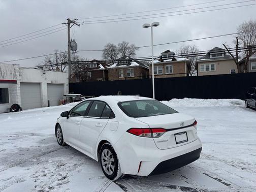 2024 Toyota Corolla LE