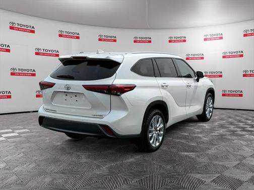 2021 Toyota Highlander Limited