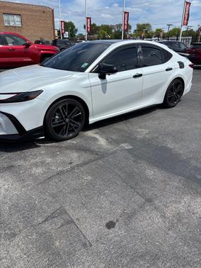 Wind Chill Pearl 2025 Toyota Camry XSE
