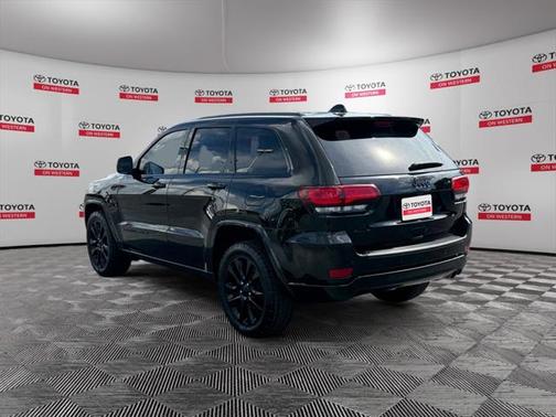 2020 Jeep Grand Cherokee Altitude