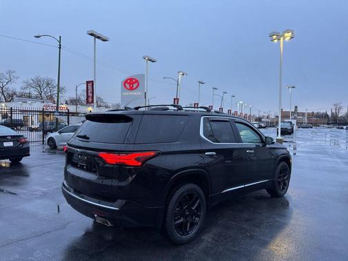 2022 Chevrolet Traverse Premier