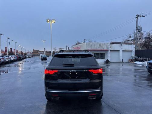 2022 Chevrolet Traverse Premier