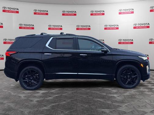 2022 Chevrolet Traverse Premier