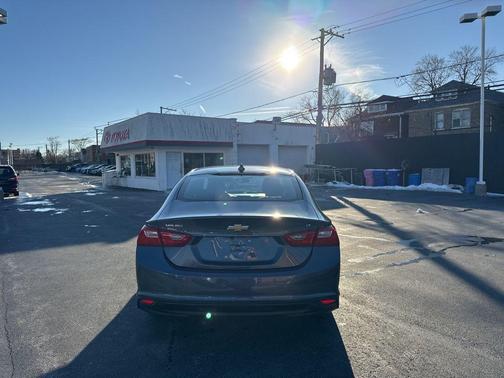 2024 Chevrolet Malibu FWD 1LT