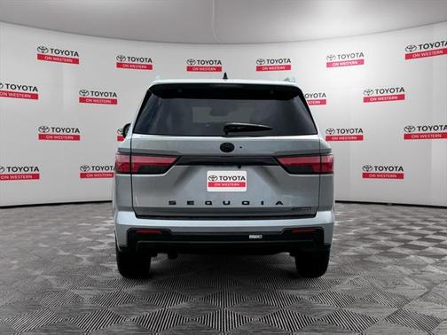 2025 Toyota Sequoia Platinum