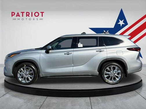 2025 Toyota Highlander Limited