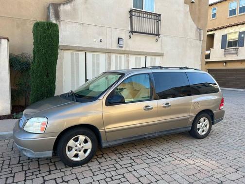 2004 Ford Freestar SES