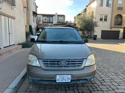 2004 Ford Freestar SES