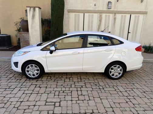 2011 Ford Fiesta SE