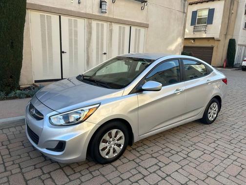 2015 Hyundai Accent GLS
