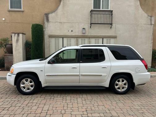 2004 GMC Envoy XUV SLT