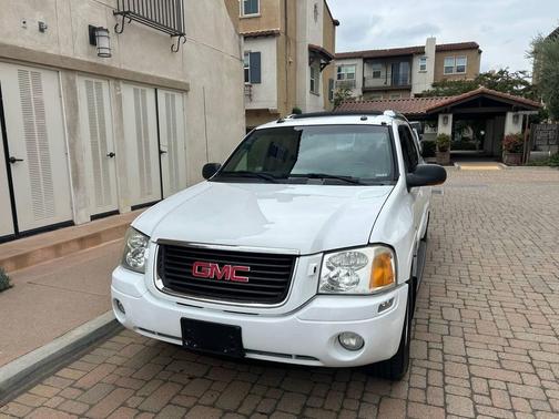 2004 GMC Envoy XUV SLT