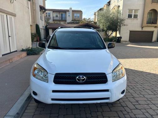 2006 Toyota RAV4 Base