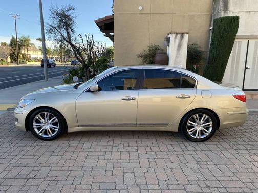 2010 Hyundai Genesis 4.6