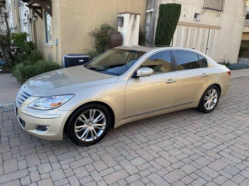 2010 Hyundai Genesis 4.6