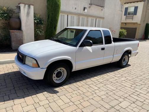 2003 GMC Sonoma SL