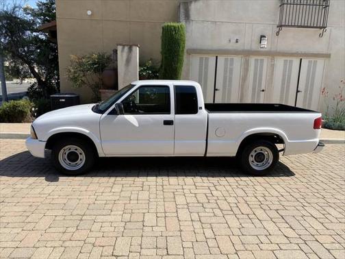 2003 GMC Sonoma SL