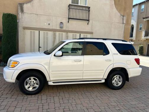 2002 Toyota Sequoia Limited