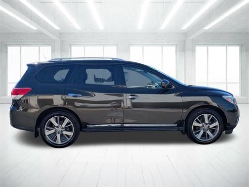 2016 Nissan Pathfinder Platinum