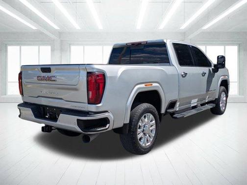 2022 GMC Sierra 2500 Denali