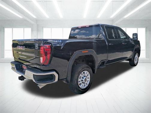 2026 GMC Sierra 2500 SLE