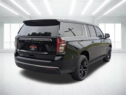 2023 Chevrolet Suburban High Country