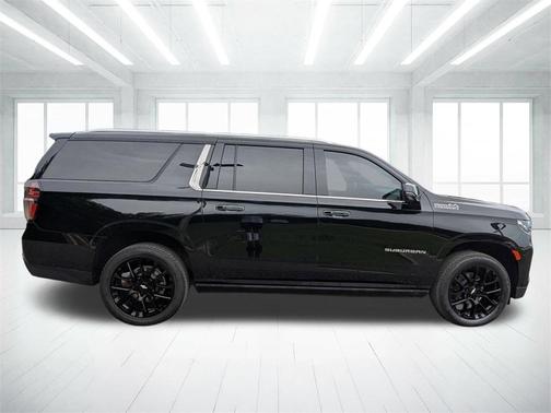 2023 Chevrolet Suburban High Country