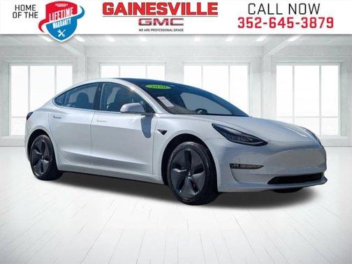 2020 Tesla Model 3 Standard Range Plus