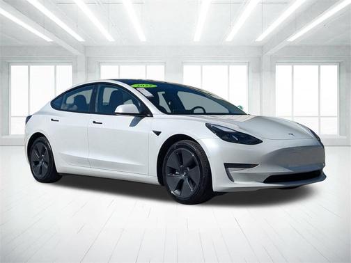 2022 Tesla Model 3 Base