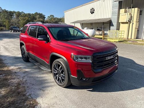 2021 GMC Acadia SLT