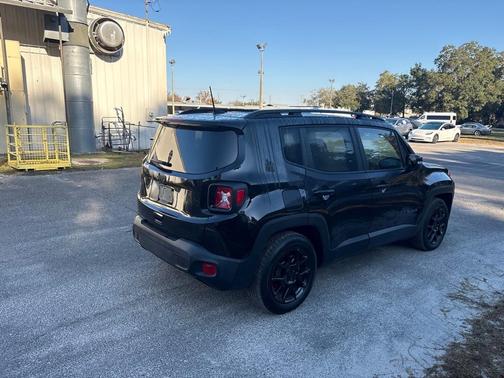 2020 Jeep Renegade Altitude