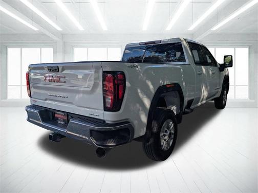 2026 GMC Sierra 2500 SLE