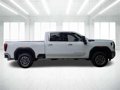 2025 GMC Sierra 2500 SLT