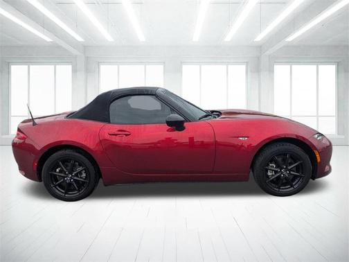 2024 Mazda MX-5 Miata Sport