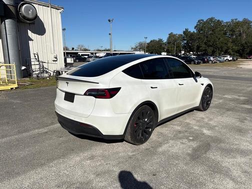 2020 Tesla Model Y Performance