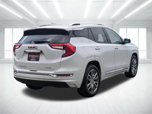 2022 GMC Terrain Denali