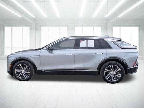 2024 Cadillac LYRIQ Luxury