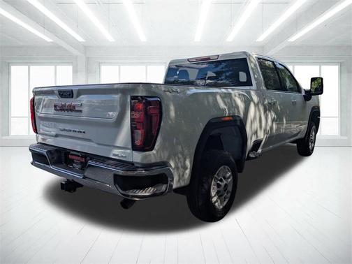 2026 GMC Sierra 2500 SLE