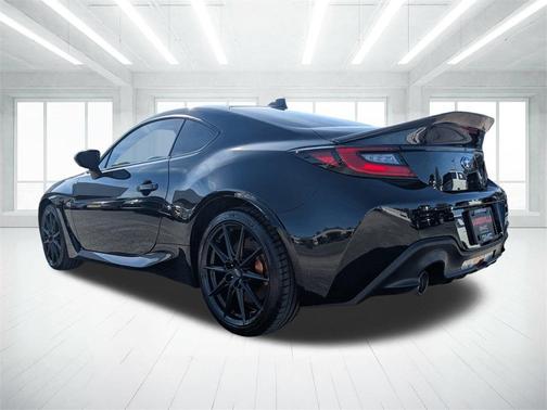 2025 Subaru BRZ TS