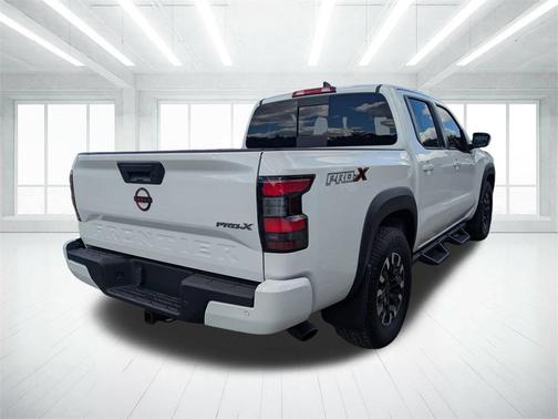 2023 Nissan Frontier PRO-X