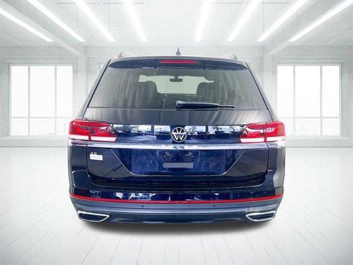 2022 Volkswagen Atlas 2.0T SE w/Technology