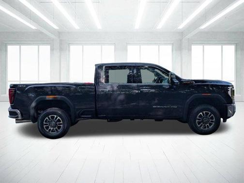 2026 GMC Sierra 2500 SLT