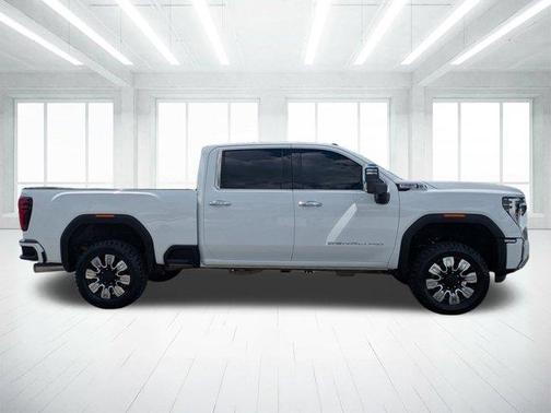 2024 GMC Sierra 2500 Denali