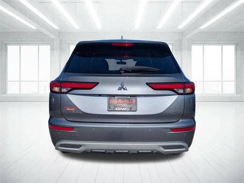 2024 Mitsubishi Outlander SE Black Edition