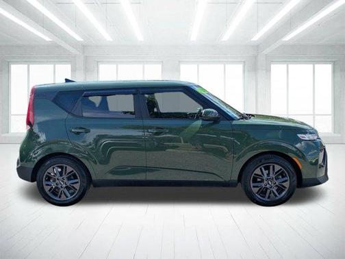 2021 Kia Soul EX