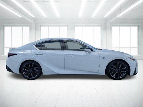 2022 Lexus IS 350 F Sport